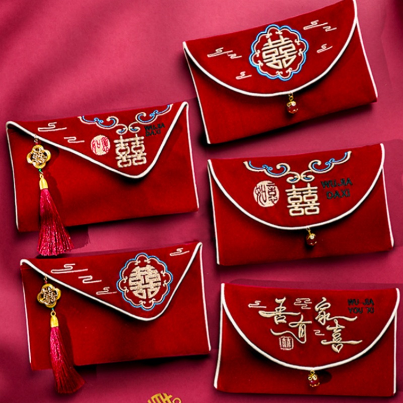 Embroidery Bag - ซองอั่งเปาแต่งงานลายหลากหลาย 1 ชิ้น พร้อมลายปักอวยพรปีใหม่ ดีไซน์พู่ห้อย ผ้ากำมะหยี่