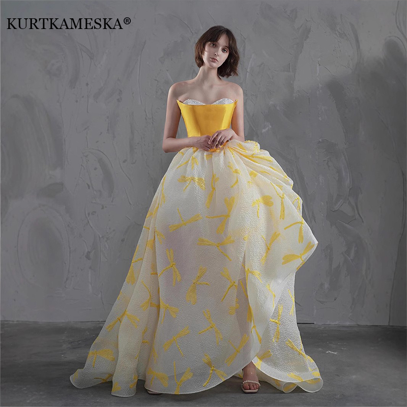 Embroidery Yellow Dress - ชุดเดรสผ้าซาตินสีเหลืองหรูหราสำหรับงานประกวดและงานแต่งงาน ปักลายแมลงปอ ทรงเอไลน์ ชุดราตรียาวสำหรับงานพรอมและงานเลี้ยงตอนเย็น